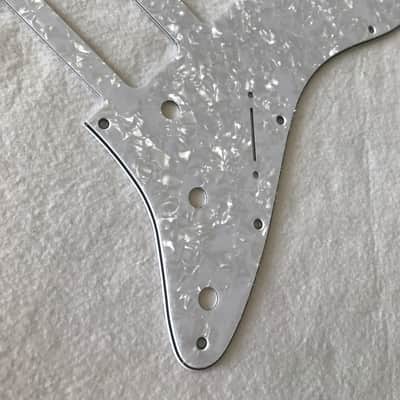For Fender Stratocaster Strat P90 3 Pickup Guitar Pickguard, 4 Ply White Pearl image 4