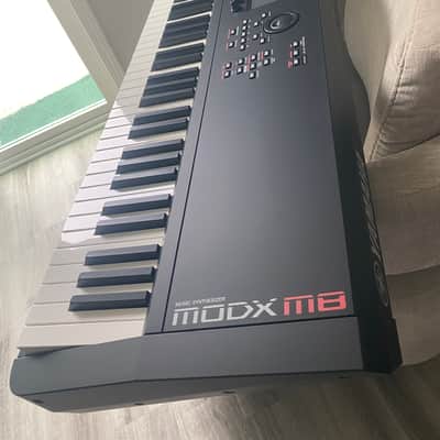 Yamaha MODX M8 88-Key 16-Voice Synthesizer 2025 - Present - Black image 2