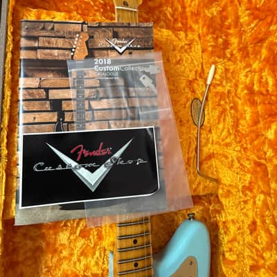 Fender Jazzmaster 2019 - Daphne Blue image 11