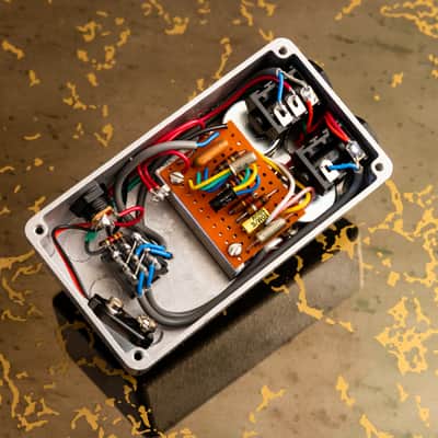 The Sterling Vox Tone Bender (Circle Electric) image 4
