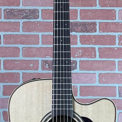 Takamine JP5DC Pro Series Acoustic-electric Guitar - Natural image 7