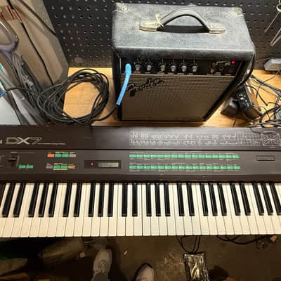 Yamaha DX7 Programmable Algorithm Synthesizer 1983 - 1987 - Black