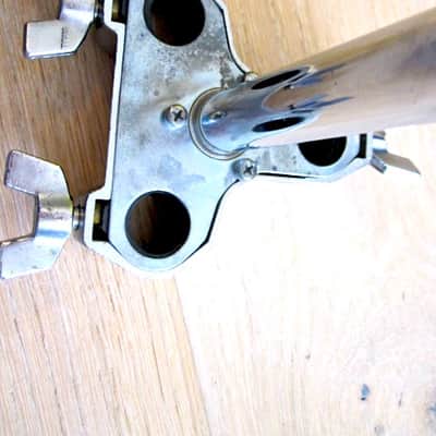 Yamaha 3-Hole Receiver Tom Holder Vintage image 3