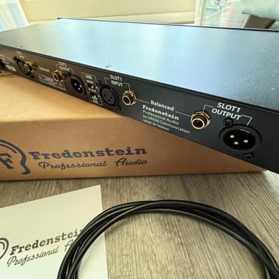 Fredenstein Bento 2 Horizontal 2-Slot Powered 500 Series Rack 2010s - Black image 4