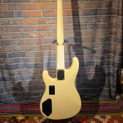 Vintage 1986 Ibanez RB690-YV Roadstar II Bass Ivory image 15