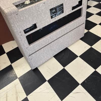 Vox AC15HW1X Hand-Wired 2-Channel 15-Watt 1x12" Blue Alnico Guitar Combo 2010 - 2019 - Fawn image 2