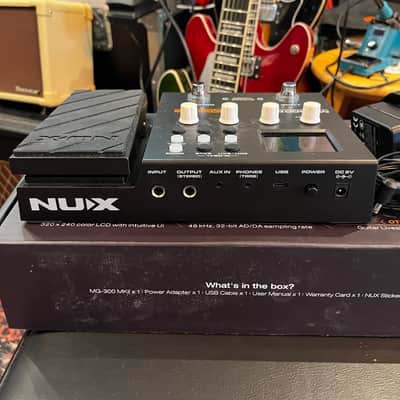 NuX MG-300 MKII Modeling Guitar Processor 2025 - Present - Black image 2