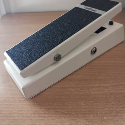 Fulltone Clyde Original Wah January 2002 S/N : 2804 First Series White Standard image 25