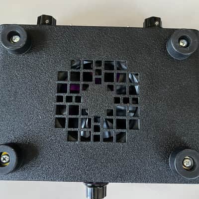 THD Hot Plate Power Attenuator - 8 Ohm 2010s - Purple image 3