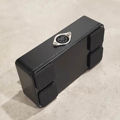 Compact Footswitch for Mesa Boogie Mark V Five 35 Amplifier with Smart Memory Pedalboard Friendly Handwired image 8