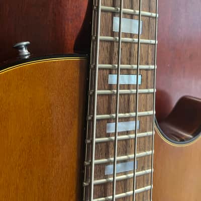 Gibson Les Paul Triumph Bass 1971 - 1979 (Walnut) image 6