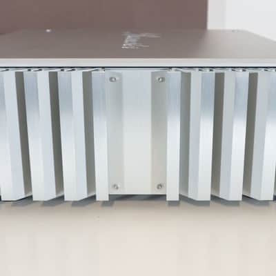 Burmester 032 Integrated Amplifier Integrated Amplifier- image 4