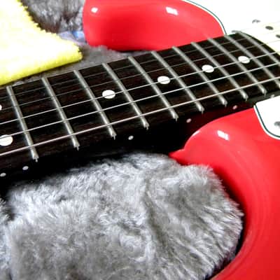 Fender Fender Stratocaster Professional FSR 2020 Fiesta Red Limited Edition Solid Rosewood neck 2020 - fiesta red image 11