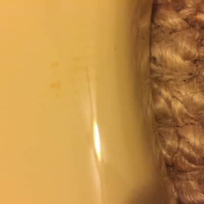 Fender Bullet Bass 1981-1983 Cream image 3