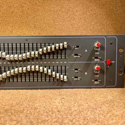 Apex GX230 • Dual channel, 30 band 1/3 octave Graphic Equalizer – Serviced – Warranty image 9