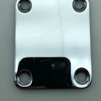 Stratocaster/Telecaster Style Neck Plate w/Hardware - Chrome image 4