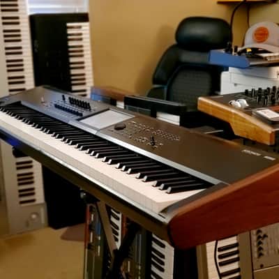 CERTIFIED!!! KORG KRONOS 2 88 UPGRADED FULLY SERVICED AND IN AMAZING CONDITION! image 3