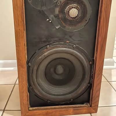Pair of Acoustic Research AR-3 Floor Speakers - Walnut image 6