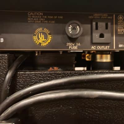Yamaha B100ii solid state bass head late 70's early 80's image 6