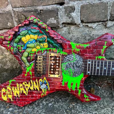 B.C. Rich Warlock Hand-painted image 2
