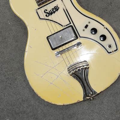 Supro 1507 1960 - ish - white image 2