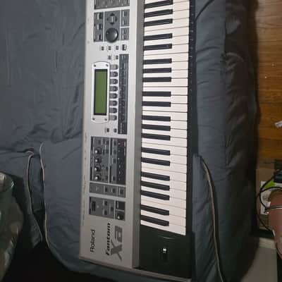 Roland Fantom Xa 61-Key Workstation Keyboard 2004 - 2006 - Silver