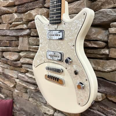 Vaccaro Astrolite - Aluminum / Flame Maple Neck w/ HSC image 3