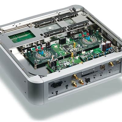 ESOTERIC D1X - Monoblock D/A Converter (Pair) - NEW! image 4