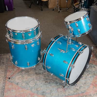 1970s Ludwig Standard 4pc Kit w/Hardware image 5