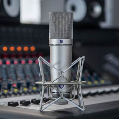 Neumann U87 Ai Studio Set, with shock mount - Nickel image 1