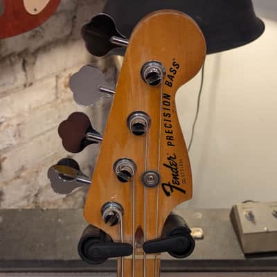 Fender Precision Bass with Maple Fretboard 1977 - Sunburst image 8