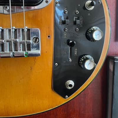 Gibson Les Paul Triumph Bass 1971 - 1979 (Walnut) image 2