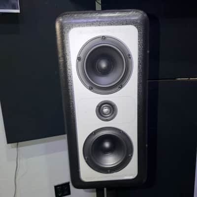 Barefoot Sound MicroMain 27 Gen2 MTM Active Studio Monitor - Pair 2013 - Present - Black image 1