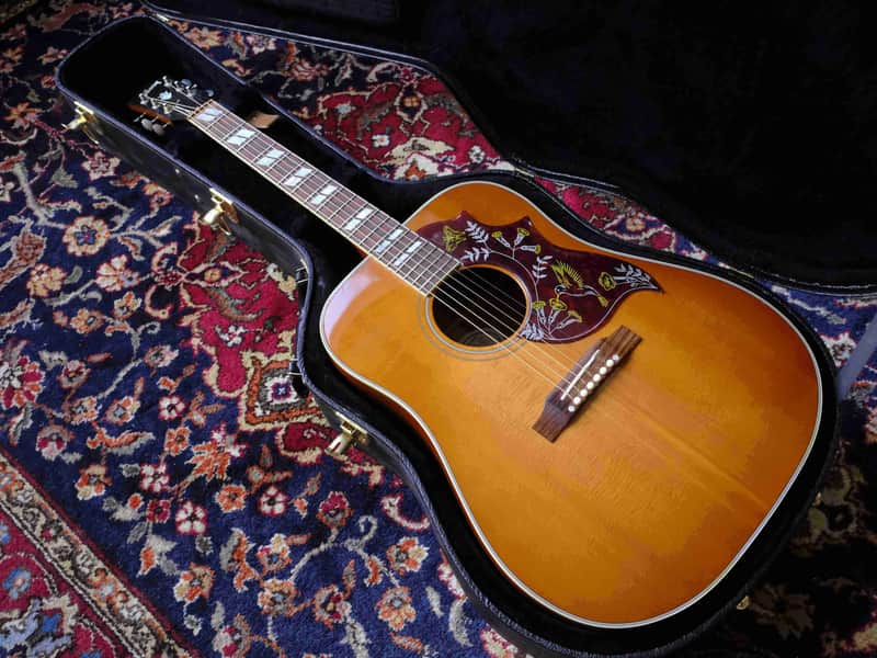Gibson Hummingbird 2014 Heritage Cherry Sunburst image 1