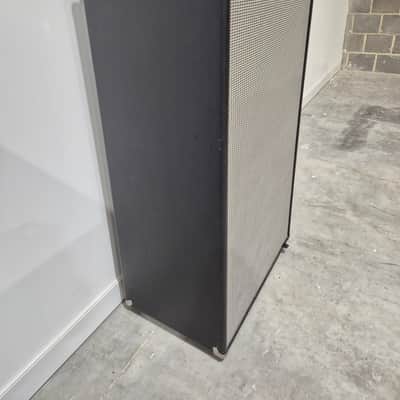 Fender Bassman 810 Neo Bass Amplifier Cabinet - 8x10" Neo Speakers, 2000 Watts - Excellent w/ Flight Case image 2