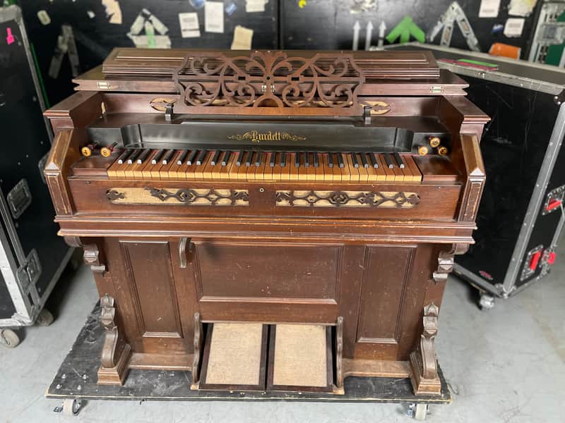 Wilco Loft Sale - Burdett pump organ early 1900's from the Wilco Loft image 1