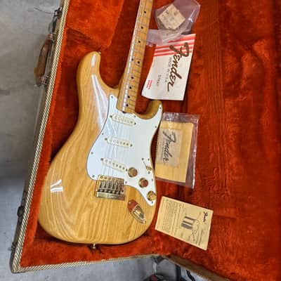 Fender The Strat with Maple Fretboard 1980 - 1983 - Natural image 1