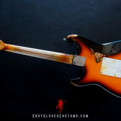 Fender Stratocaster 50th Anniversary Deluxe Series Sunburst Paisley/Pelham Blue Heavy Relic image 17