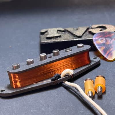 General Vintage Tone Neck pickup hand wound for Stratocaster ®️ Scatter wound Pre CBS type 60’s - Non aged image 2