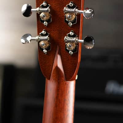 Santa Cruz Guitar Company D/Pre War Acoustic Guitar with Hardshell Case image 7