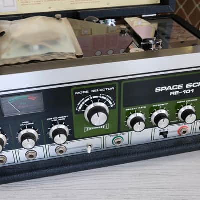 Roland RE-101 Space Echo | Reverb