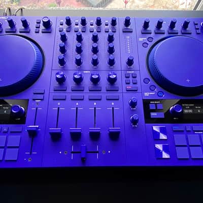 Native Instruments Traktor Kontrol S4 MK3 - Ltd Ultraviolet Edition - As New - Pick Up Only Dublin! image 2