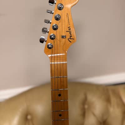 2016 Fender American Elite Stratocaster HSS Shawbucker with Maple Fretboard  - Mystic Black image 4