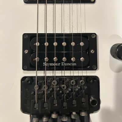 Jackson Pro Series DK2M Dinky 2006 - 2009 - Snow White image 5
