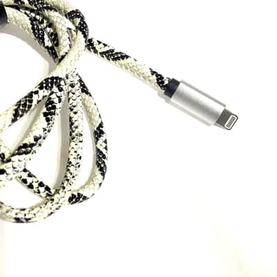 Avid DB25 to TRS DigiSnake Cable 4 Feet (99403042800) image 2