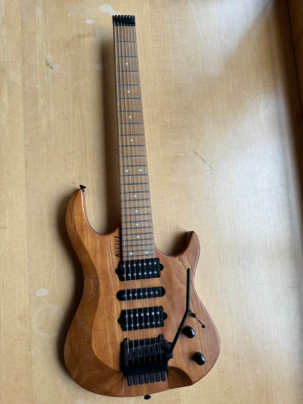Kiesel Osiris 7 String - Headless 2021-22 - Thin Skin with Umber