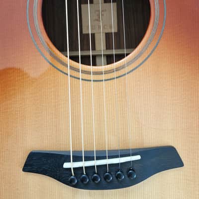 Furch Green Master's Choice Dc-SR SPE Sitka Spruce/Indian Rosewood Dreadnought Cutaway with LR Baggs Stagepro Element, Sunburst image 6