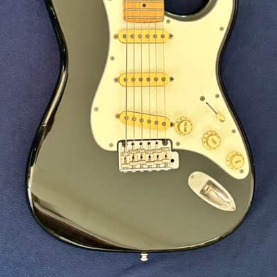 Fender Stratocaster MIJ Black 1985–1987 image 4