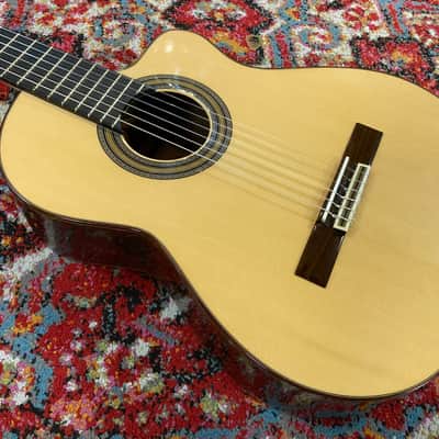 Cordoba Solista CE Spruce 2013 - Natural, Good, Top Cracks, SKU: I265732 image 3