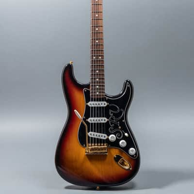 Fender SRV Signature Stratocaster 1990s, Sunburst image 2